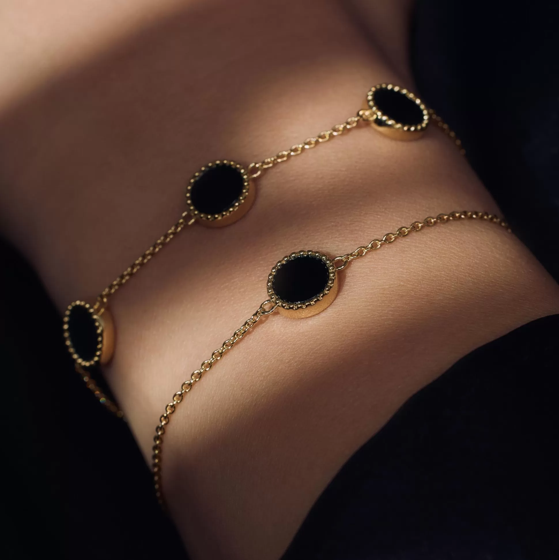 New Brioso Cortona Giulia Bracciale In Argento Sterling 925 Placcato Oro Con Onice Nero Bracciali