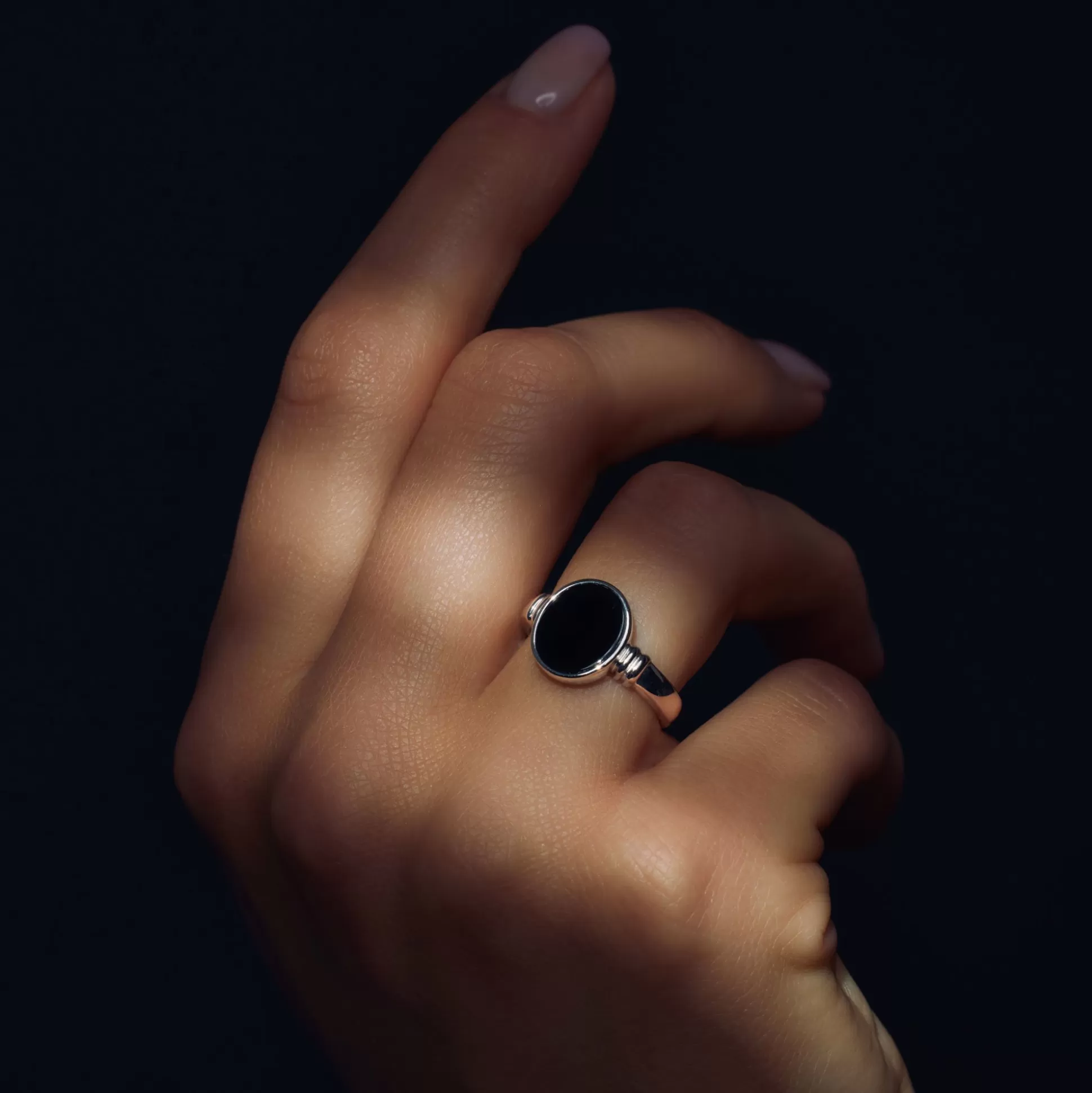 Discount Brioso Cortona Margaretha Anello In Argento Sterling 925 Con Onice Nero Anelli
