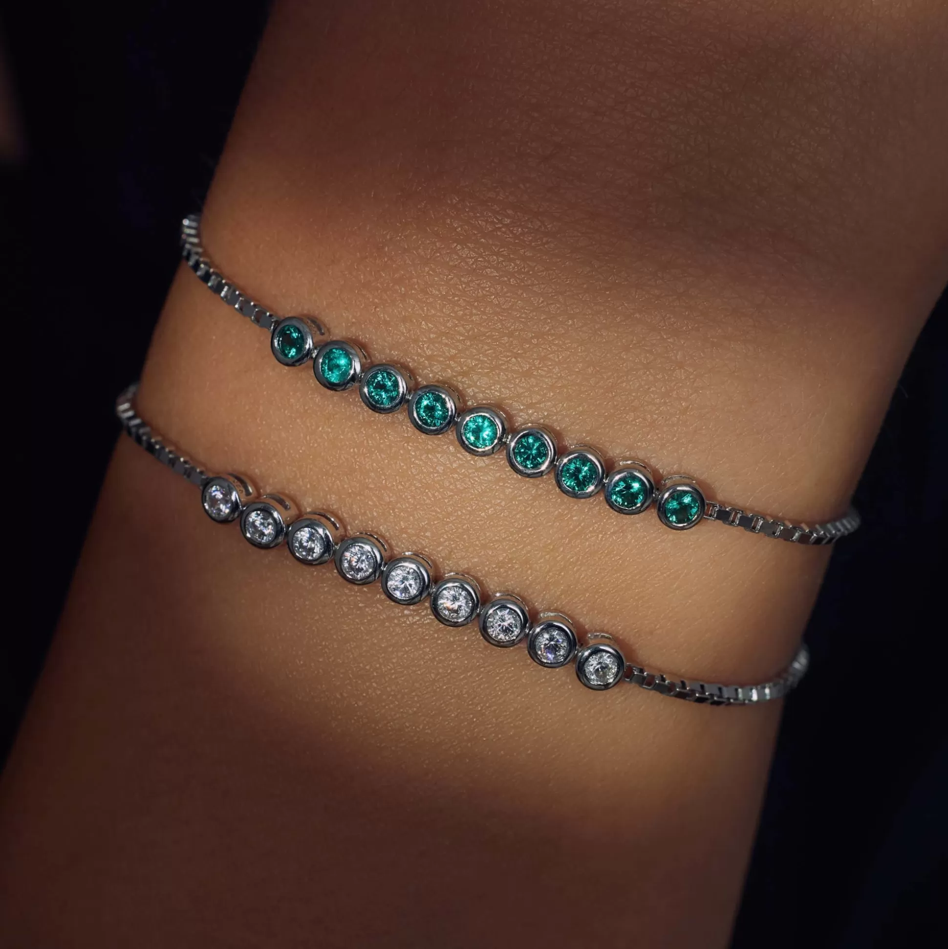 Clearance Mia Colore Verdi Bracciale In Argento Sterling 925 Con Pietre Zircone Verde Bracciali
